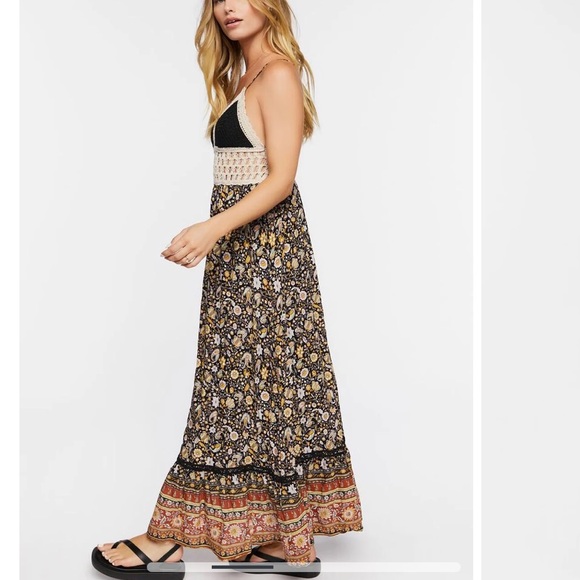 Crochet woven and floral maxi dress Small forever 21 - Picture 4 of 12